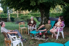 Sous le tilleul avec Max Thérèse et Hayo