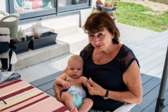 à l'aise